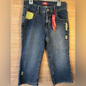 NWT LEVI’S crop wide leg jeans girls sz 14 Stretch for comfort/fit Patch details